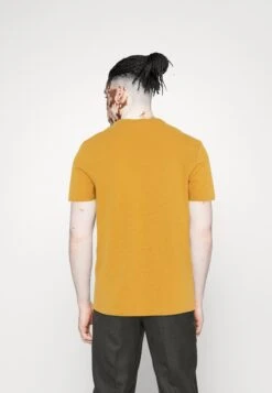 Pier One7 PACK - T-shirt - Bas - White/yellow/lilac -Macys Butik 2a77106794594a33b87e24ad7647e33d