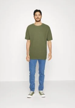 Pier OneT-shirt - Bas - Olive 9 Pier OneT-shirt - Bas - Olive -Macys Butik 3542aec2e60840adb2a7697717765714