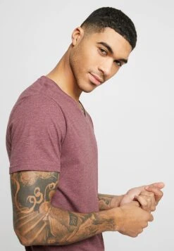 Pier OneT-shirt - Bas - Mottled Bordeaux -Macys Butik 64636f97fa9041078d1ca47cf5e1738b