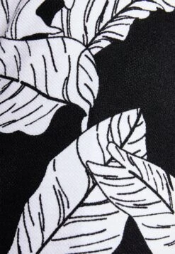 Pier OnePiké - White -Macys Butik 90717e869b614171893405e31413f916