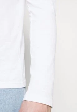 Pier One5 PACK - Långärmad Tröja - White/dark Blu/grey 17 Pier One5 PACK - Långärmad Tröja - White/dark Blu/grey -Macys Butik 9d88aebb7c354be39ebe9c5600cb43ac