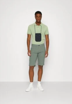 Pier OnePiké - Light Green -Macys Butik a5feffbff06349ba9228a001b7f538b3