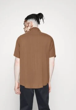 Pier One3 PACK - Skjorta - Beige/black/white 11 Pier One3 PACK - Skjorta - Beige/black/white -Macys Butik b74e401ed34e4de78336a242c4a9d87b