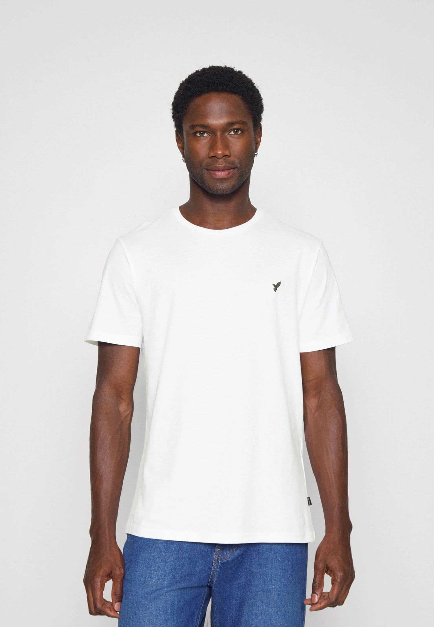 Pier One5 PACK - T-shirt - Bas - White/blue/stone 4 Pier One5 PACK - T-shirt - Bas - White/blue/stone - Bild 2