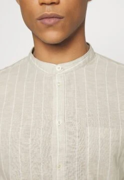 Pier OneSkjorta - Beige -Macys Butik cf026bf45d7c4ea6a5783dc4be495022